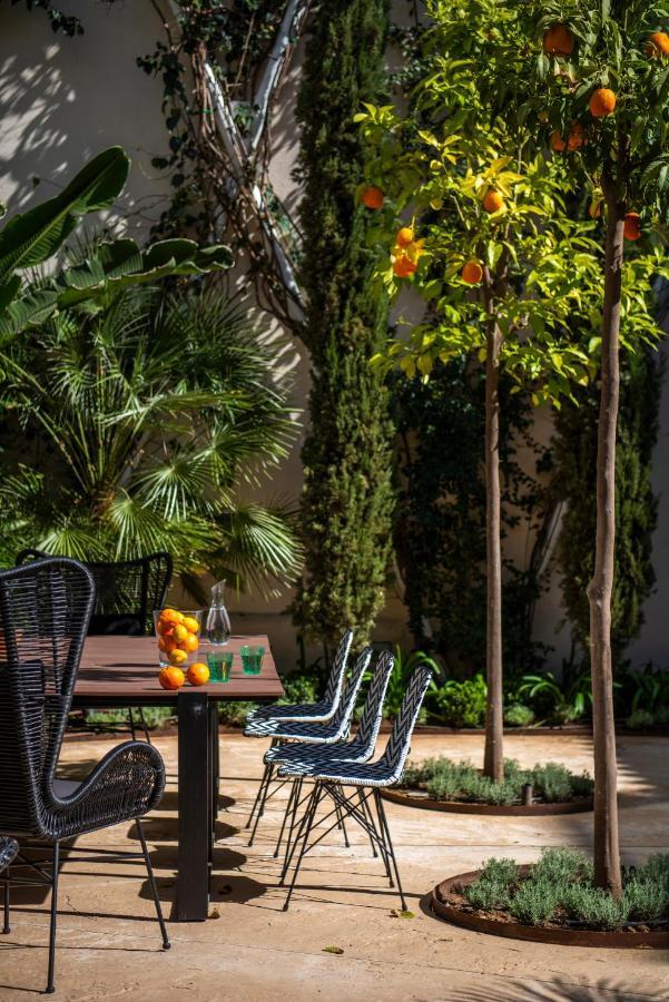 Bed and Breakfast Pajaro Rebelde Sevilla Exterior foto