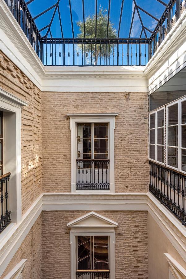 Bed and Breakfast Pajaro Rebelde Sevilla Exterior foto