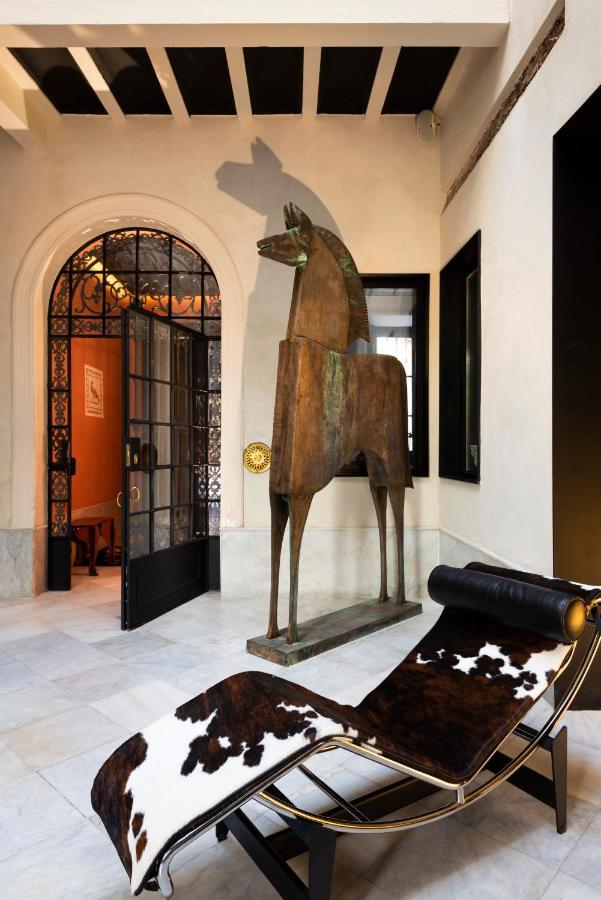 Bed and Breakfast Pajaro Rebelde Sevilla Exterior foto