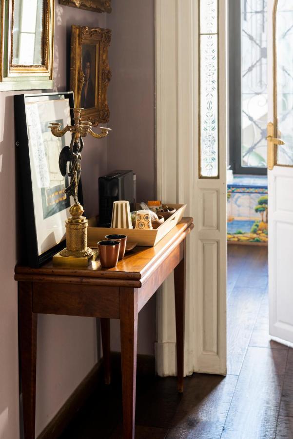 Bed and Breakfast Pajaro Rebelde Sevilla Exterior foto