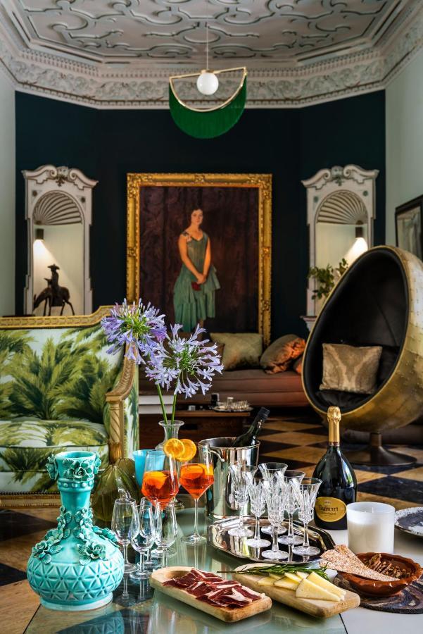 Bed and Breakfast Pajaro Rebelde Sevilla Exterior foto