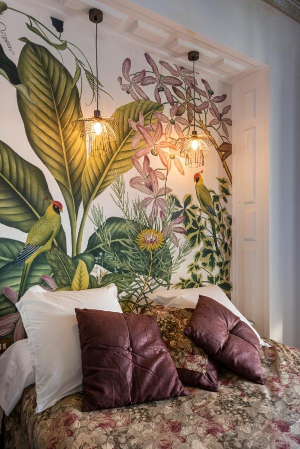 Bed and Breakfast Pajaro Rebelde Sevilla Exterior foto